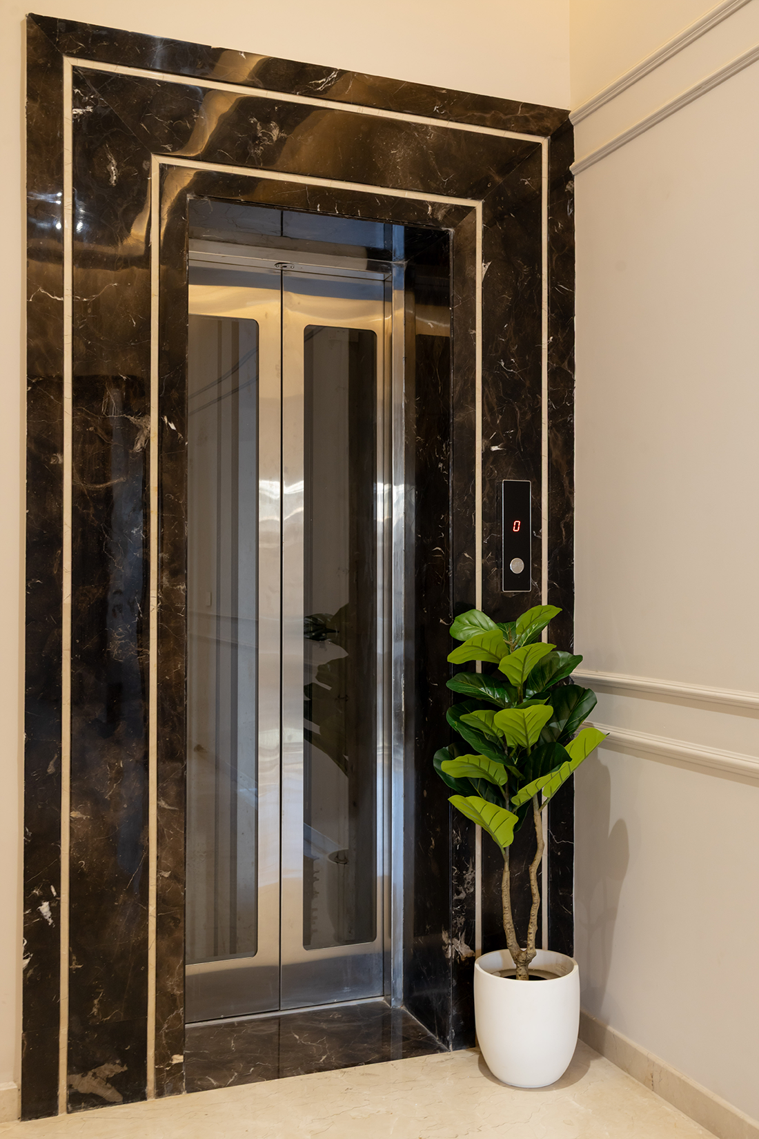 3.6 ft Artificial Fiddle Leaf Plant