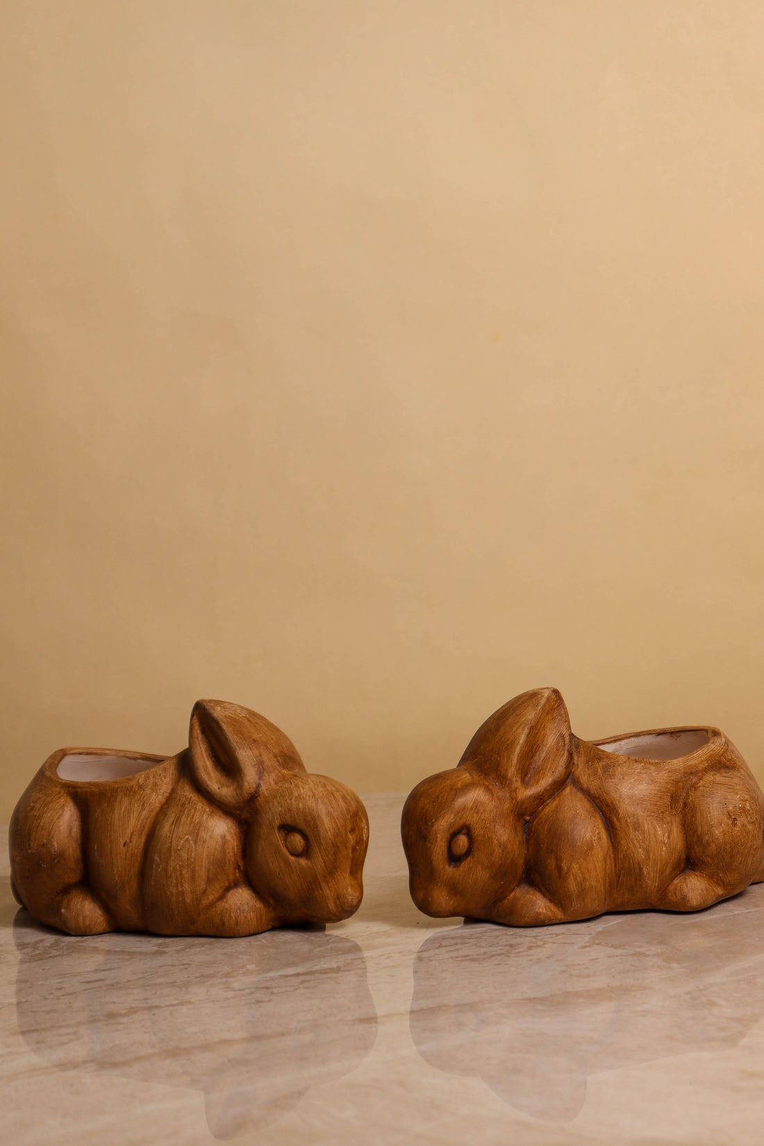 Antique Rabbit Pot (Set of 2)